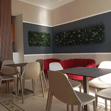 فندق مبيت وإفطار Il Palazzo سيريلا