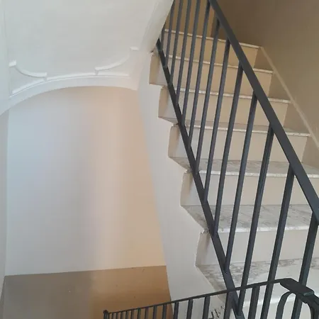 Il Palazzo 3*