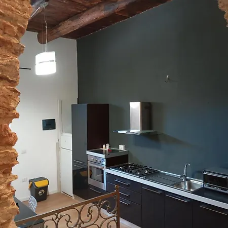 Bb Il Palazzo Cirella